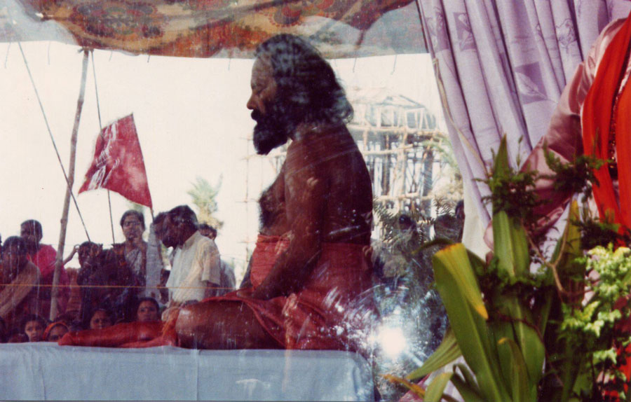 Пайлот Бабаджі самадхі в Девас.